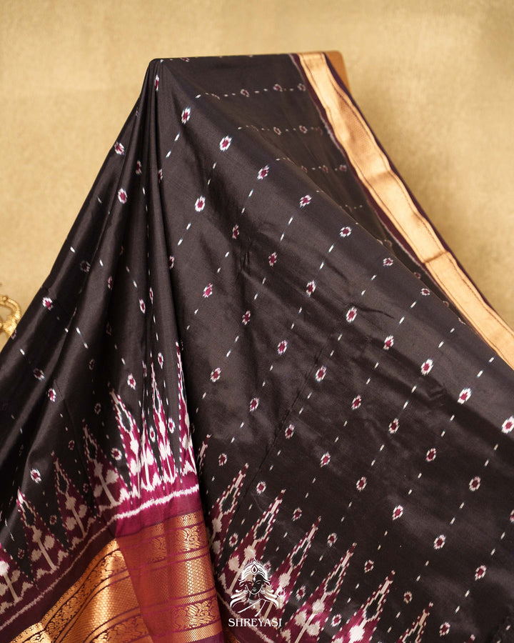 Handloom Pure Pochampally Ikkat Silk Saree with Kanchi Border
