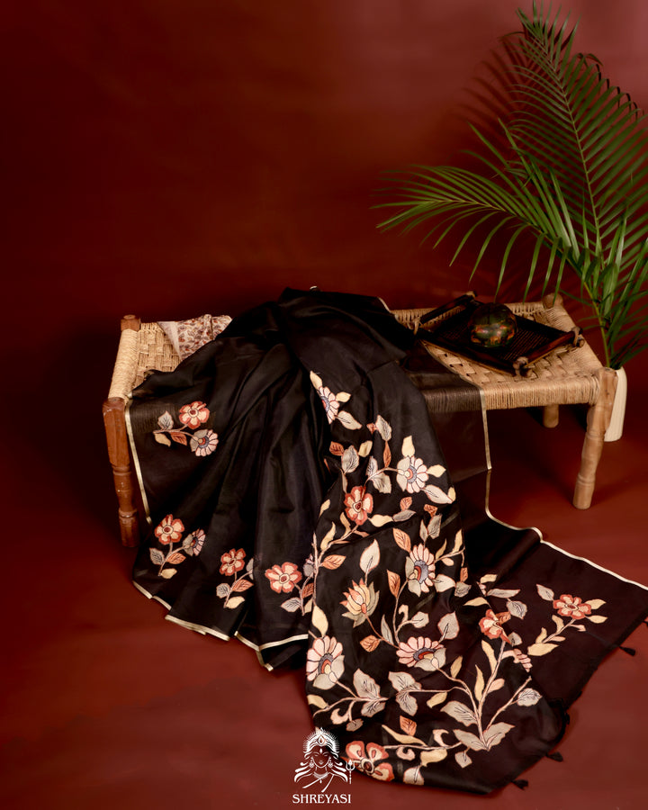 Kota saree with floral kalamkari appliqué work, contrast border, and lightweight breathable drape