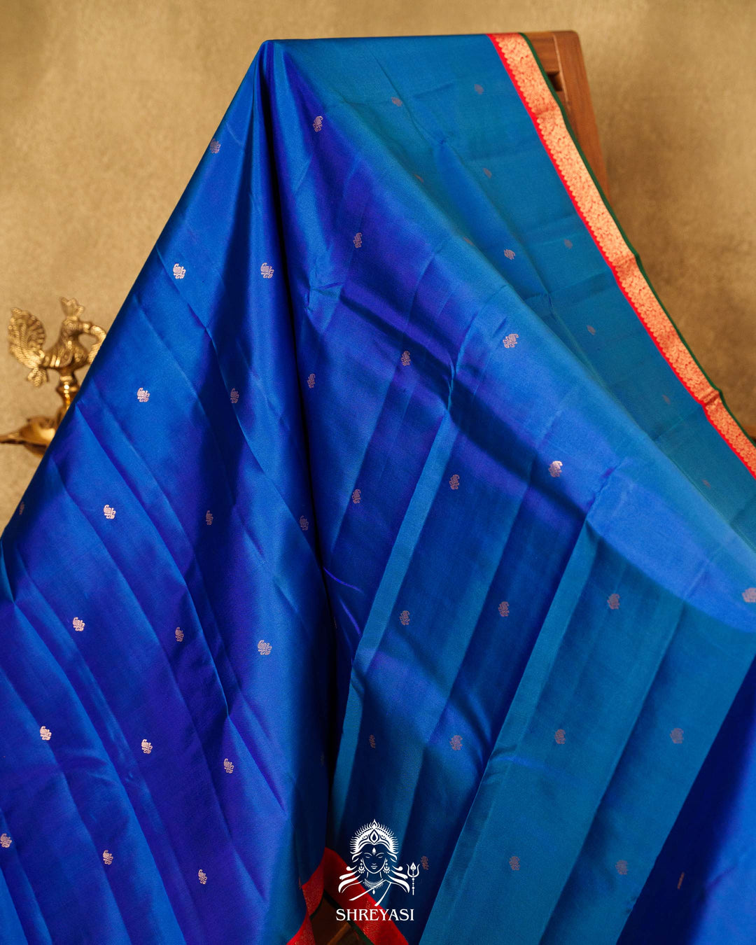 Handloom Pure Kanjivaram Silk Saree in MS Blue with Classic Vintage Borders