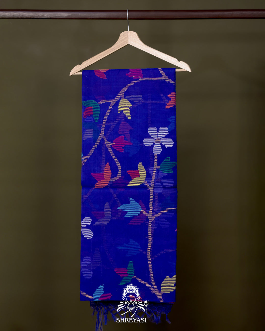 Handloom Pure Muslin Jamdani Saree in Full Jaal Needle Weaving