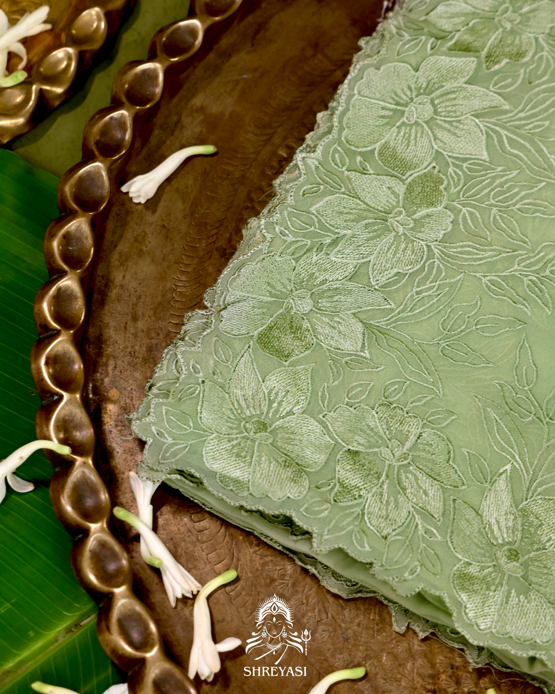 Soft Georgette Saree with Floral Thread Embroidery Border