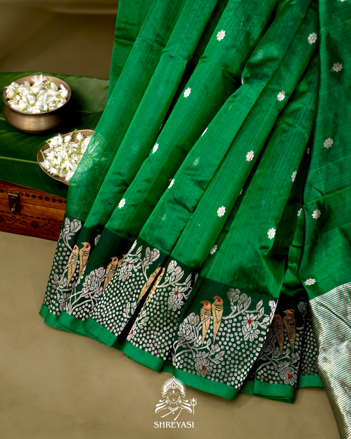 Chanderi Silk Saree with Meenakari Weaving