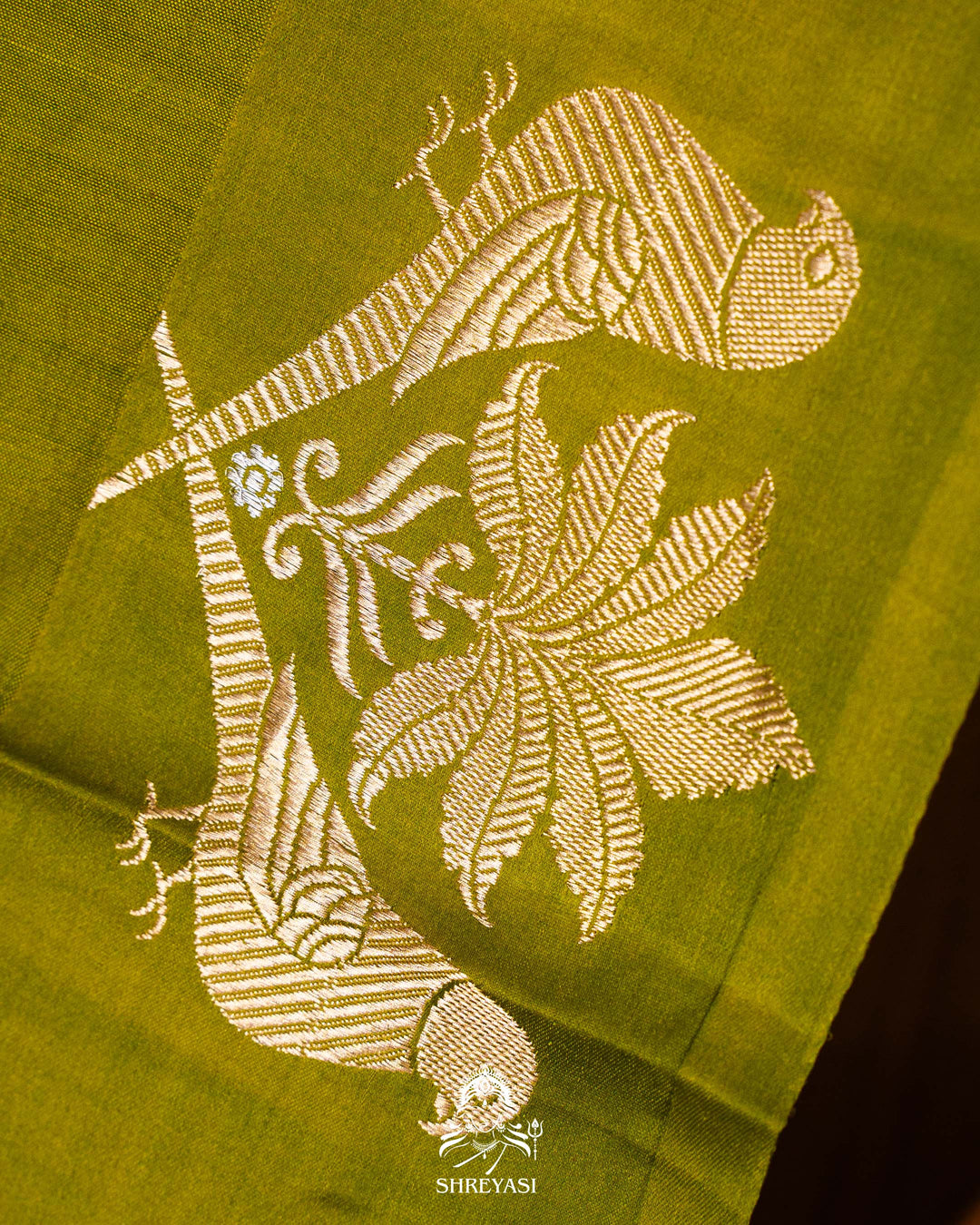 Pure Banarasi Soft Silk Saree with Mashru Border