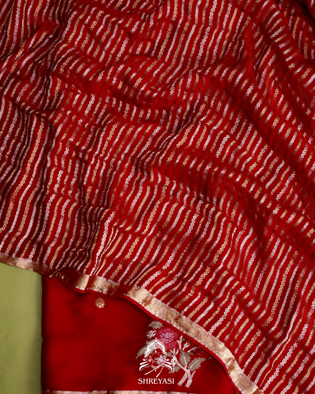 Handloom Pure Mashru Silk Saree with Sona Rupa Meenakari Bhutis and Nakshi Pallu