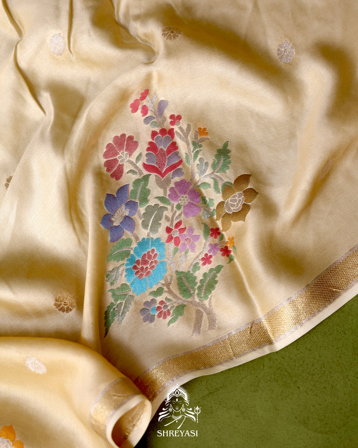 Handloom Pure Mashru Silk Saree with Sona Rupa Meenakari Bhutis and Nakshi Pallu