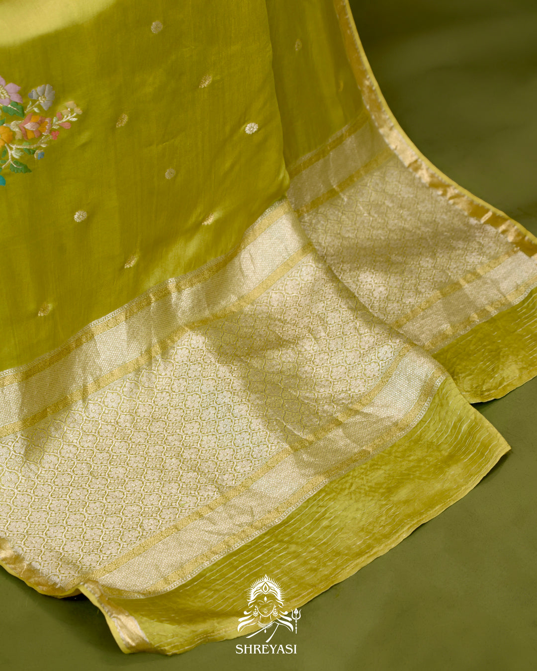 Handloom Pure Mashru Silk Saree with Sona Rupa Meenakari Bhutis and Nakshi Pallu