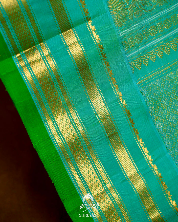 Premium Handloom Pure Gadwal Silk Saree with Kuttu Korvai Border