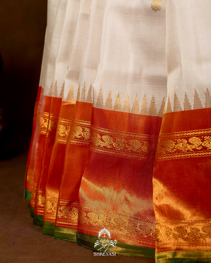 Handloom Pure Gadwal Silk Saree with Tissue Kuttu Border and full Bhuti Silk Blouse