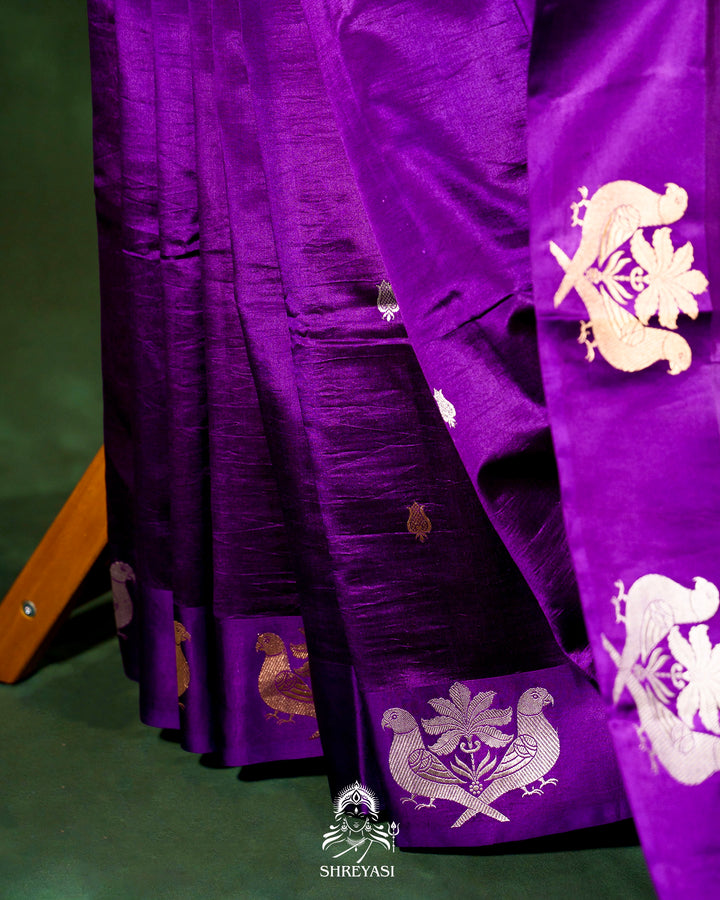 Pure Banarasi Soft Silk Saree with Mashru Border
