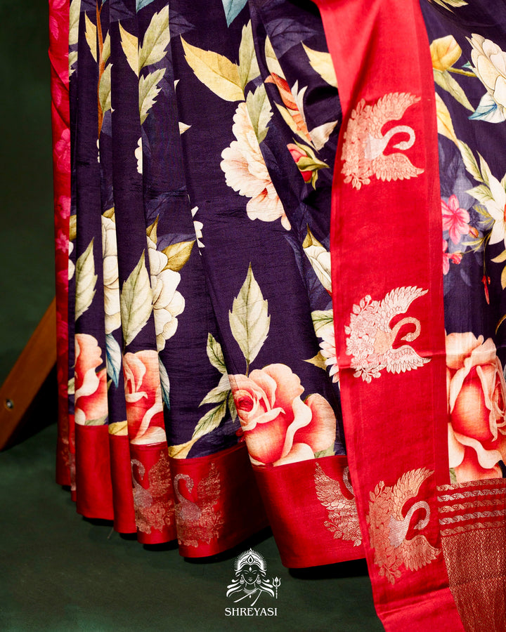 Handloom Pure Banarasi Silk Saree with Floral Print and Mashru Border