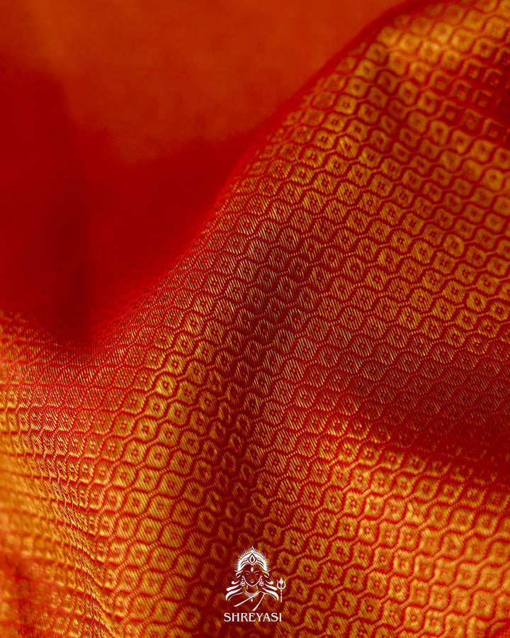 Handloom Pure Kanjivaram Silk Saree in Real Zari - Peach pink with Red and Orange Korvai Border