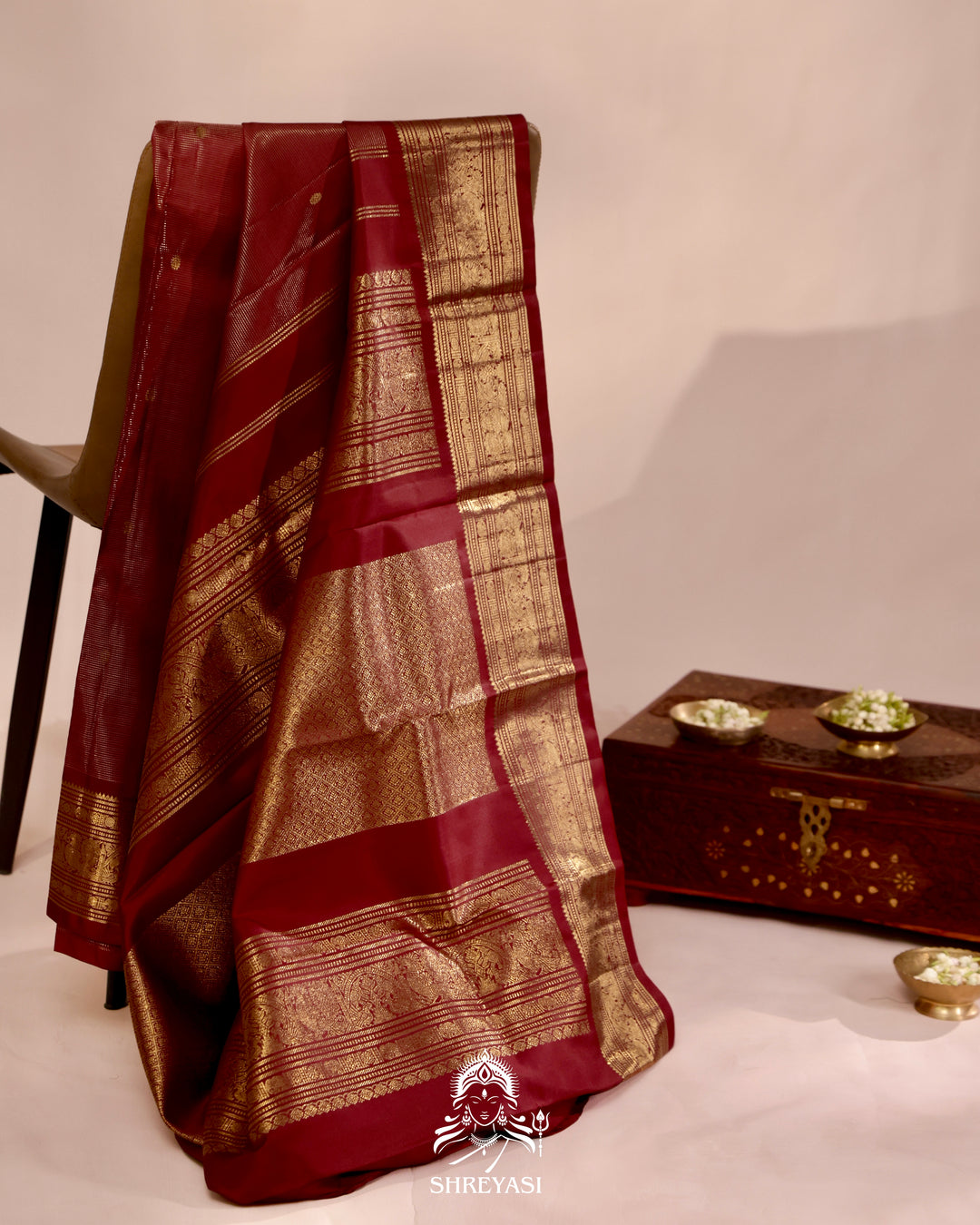 Handloom Kanjivaram Silk Saree with Real Zari