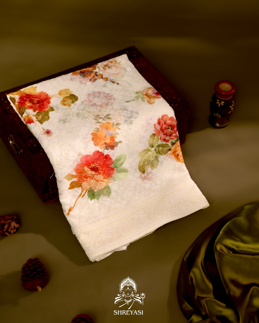 Georgette floral saree with chikankari embroidery