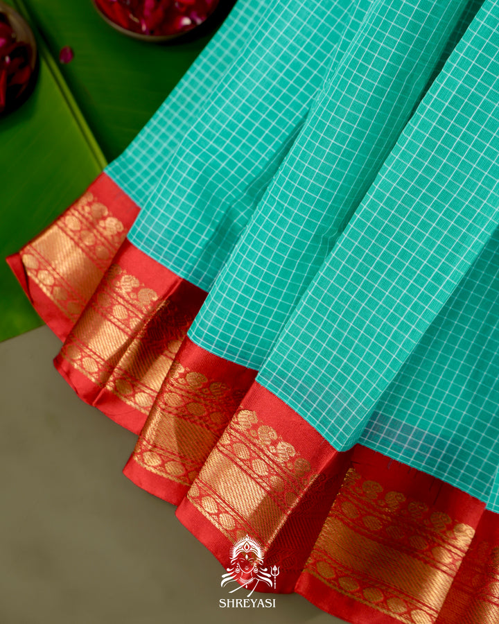 Handloom Pure Gadwal Cotton Saree with Contrast Silk Border and Zari Pallu