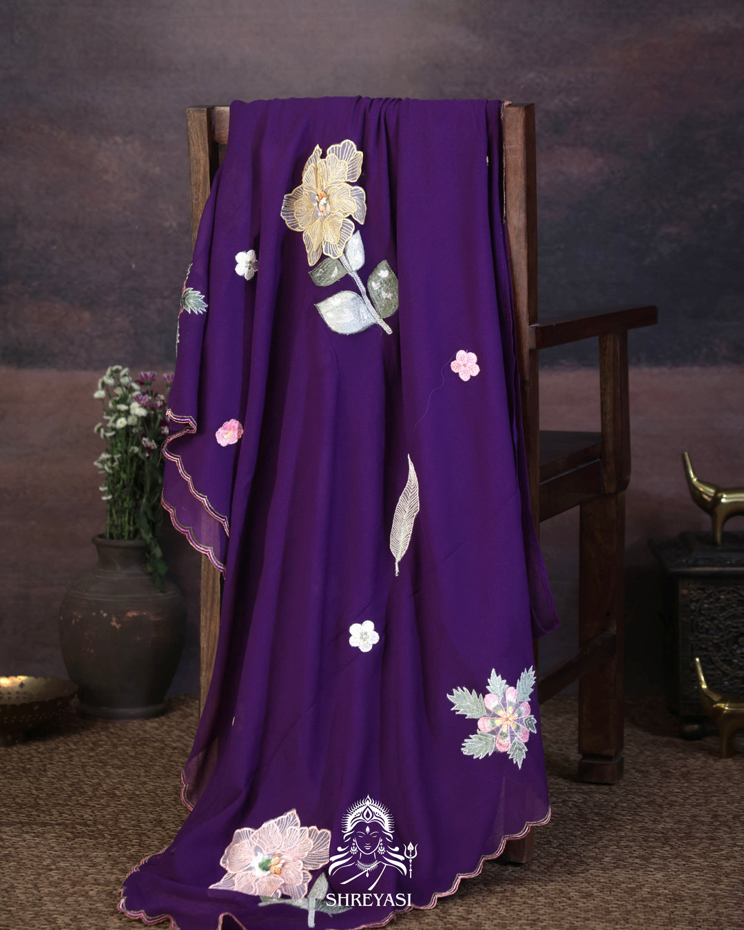 Handloom Pure Chiffon Saree with 3D Appliqué Embroidery