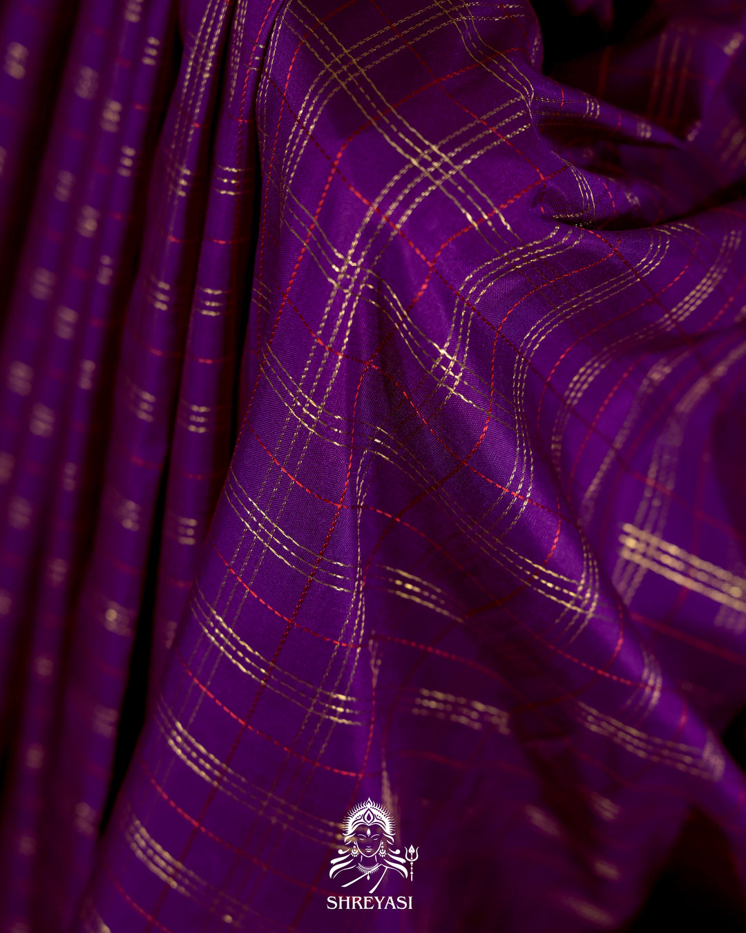 Handloom Pure Kanjivaram Silk Saree in Real Zari with Tanjore Mayil and Kamalam Artwork