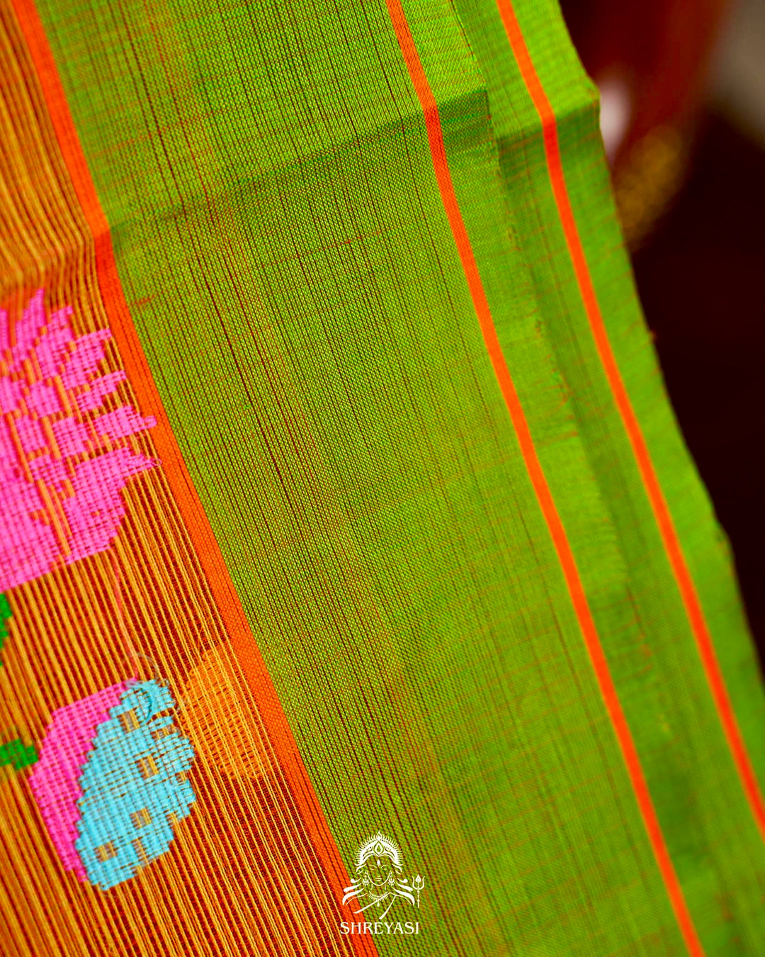 Handloom Pure Zari Kota Saree with Contrast Blouse