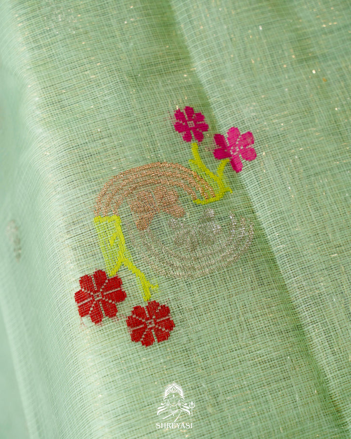 Handloom Pure Zari Kota Saree with Contrast Blouse