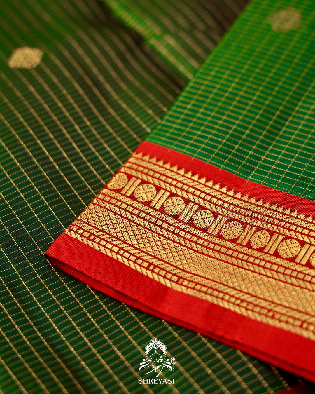 Kanjivaram Silk Saree with Real Zari and Vairoosi Weaving