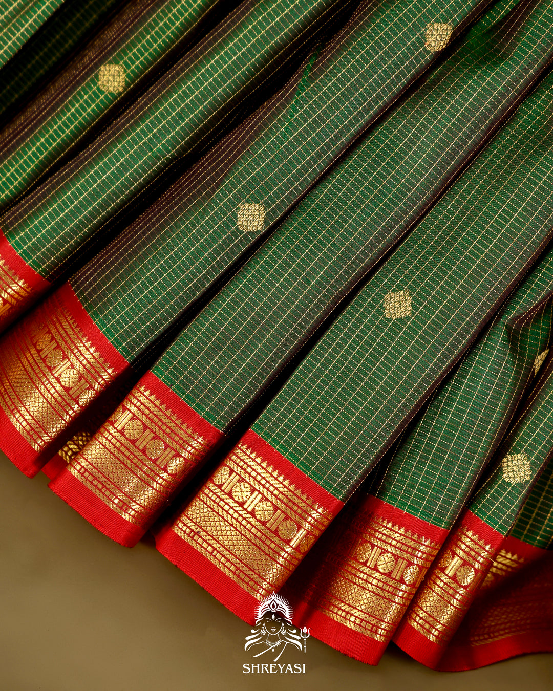 Kanjivaram Silk Saree with Real Zari and Vairoosi Weaving