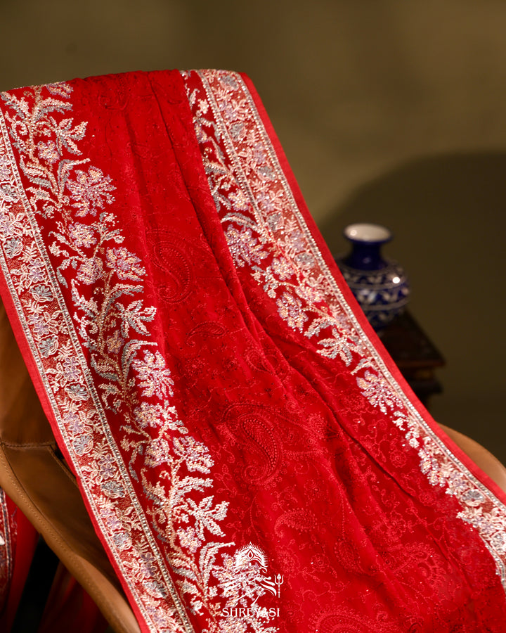 Georgette Saree with Thread Embroidery