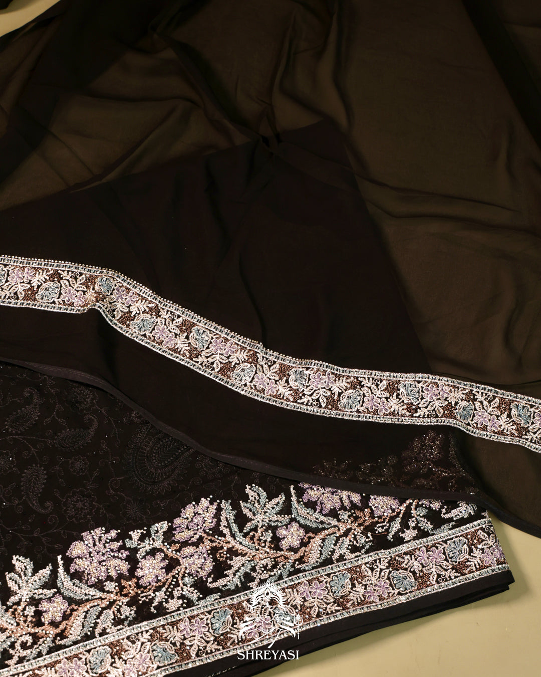 Georgette Saree with Thread Embroidery