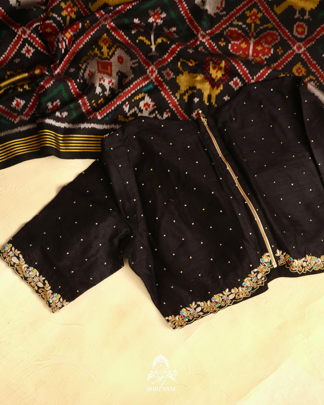 Rajkot Single Ikat Patola Silk Saree