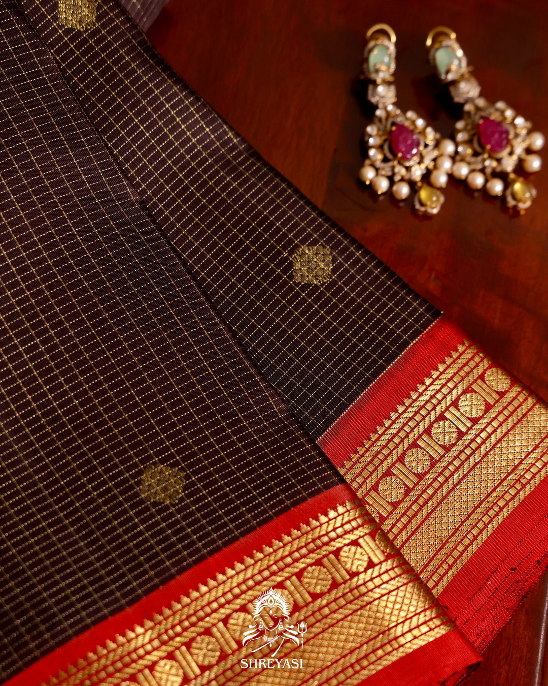 Kanjivaram Silk Saree with Real Zari and Vairoosi Weaving