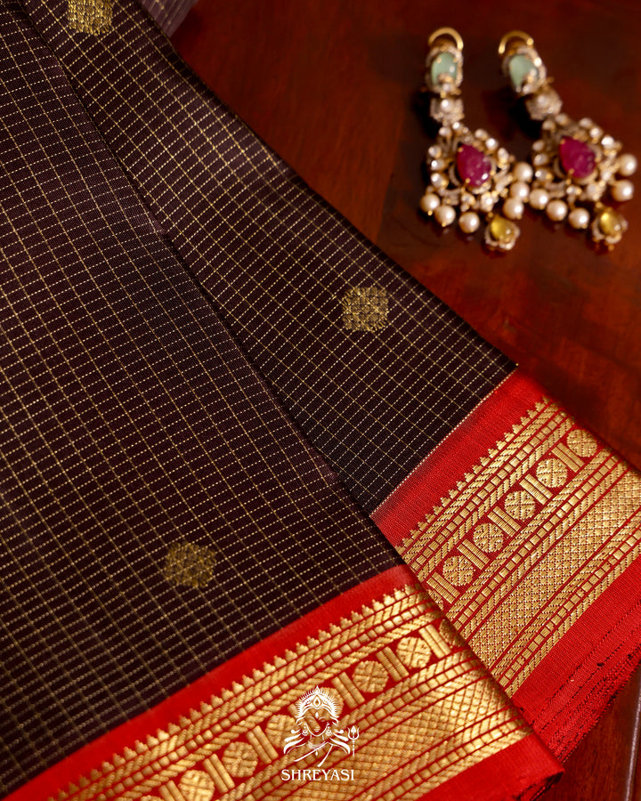 Kanjivaram Silk Saree with Real Zari and Vairoosi Weaving