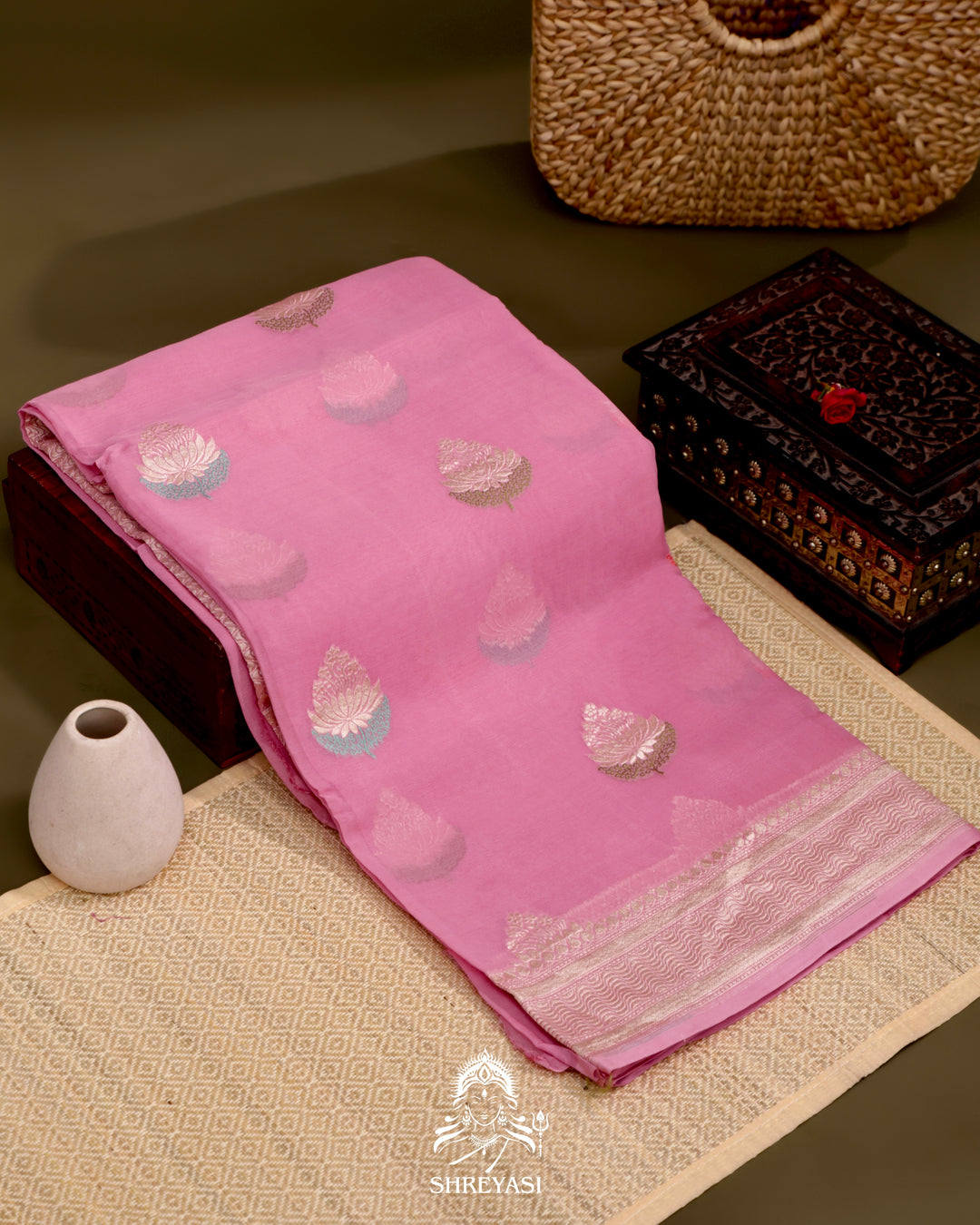 Banarasi Chiffon Khaddi Georgette Saree with Meenakari Weaving