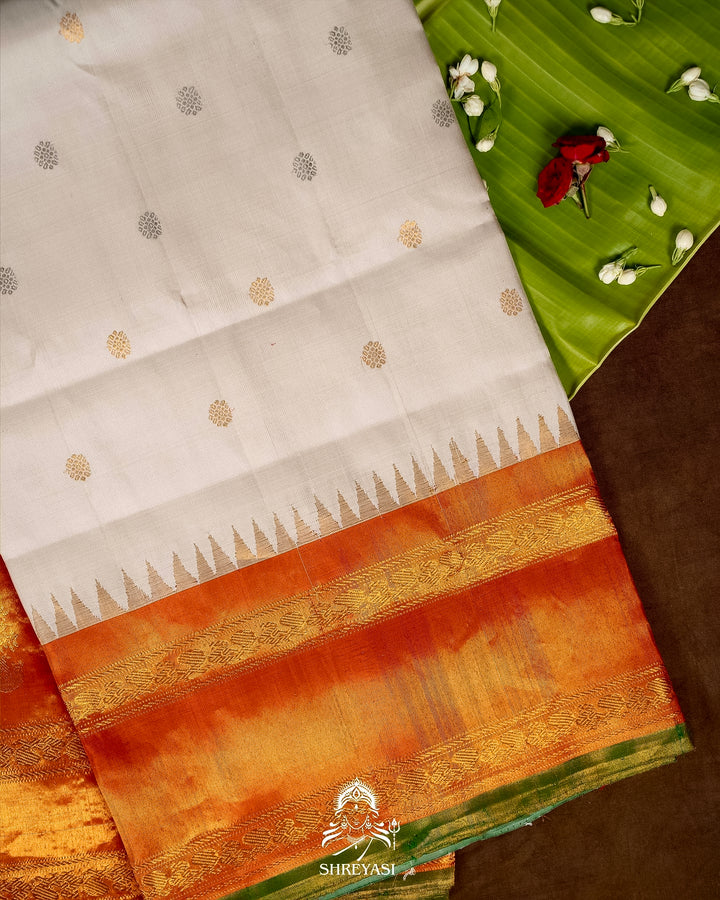 Handloom Pure Gadwal Silk Saree with Tissue Kuttu Border and full Bhuti Silk Blouse