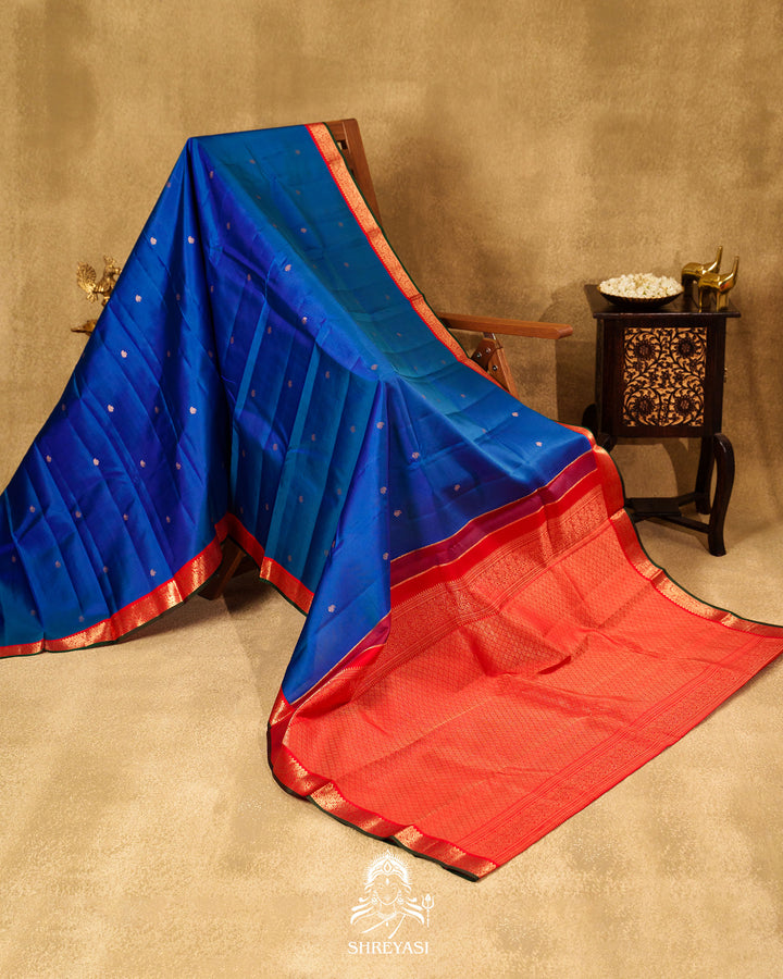 Handloom Pure Kanjivaram Silk Saree in MS Blue with Classic Vintage Borders