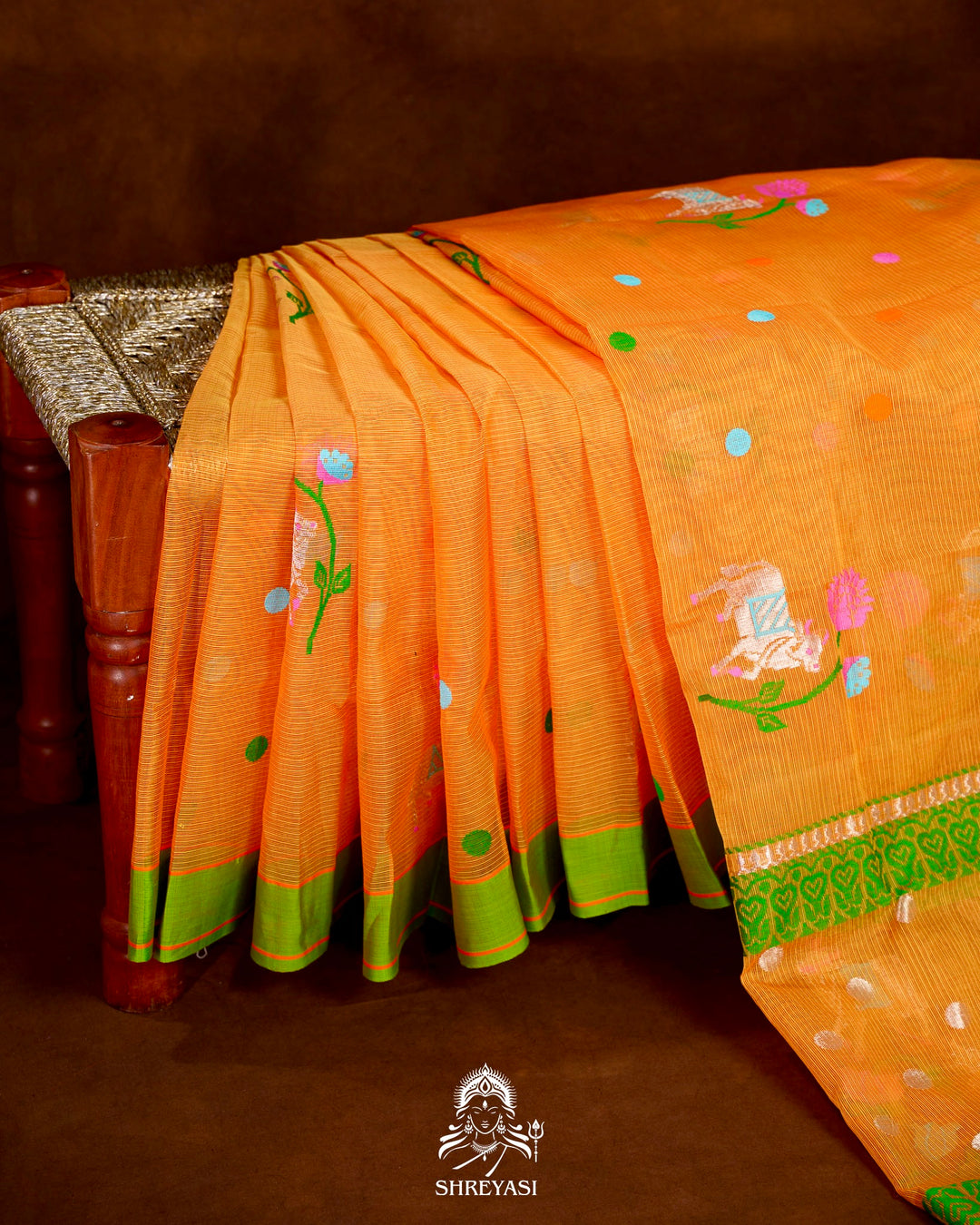 Handloom Pure Zari Kota Saree with Contrast Blouse