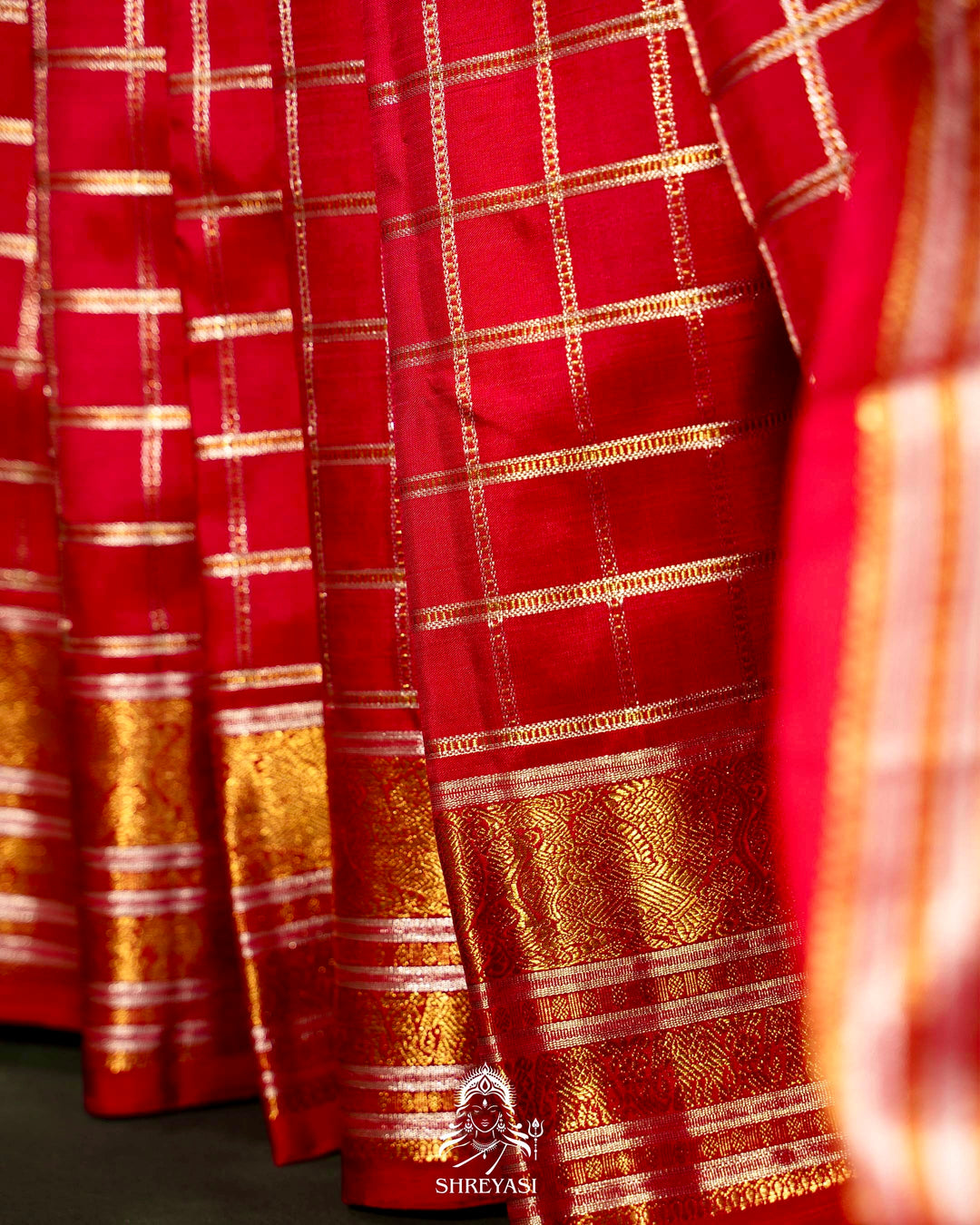 Handloom Pure Kanjivaram Silk Saree with Real Zari