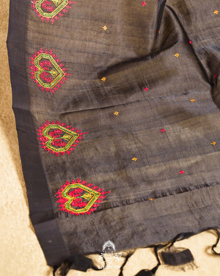 Handloom Pure Mangalagiri Silk Sarees with Mirror Work & Embroidery | Pen Kalamkari Blouse