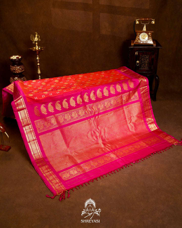Handloom Pure Gadwal Silk Saree with Contrast Full Bhuti Blouse
