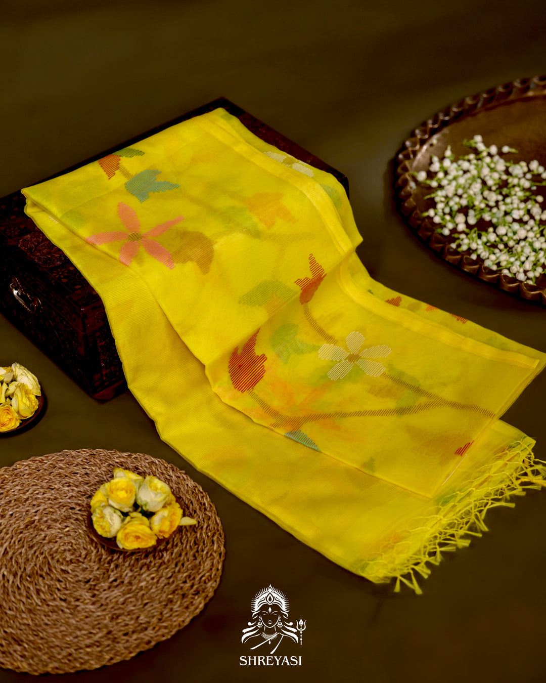Handloom Pure Muslin Jamdani Saree in Full Jaal Needle Weaving