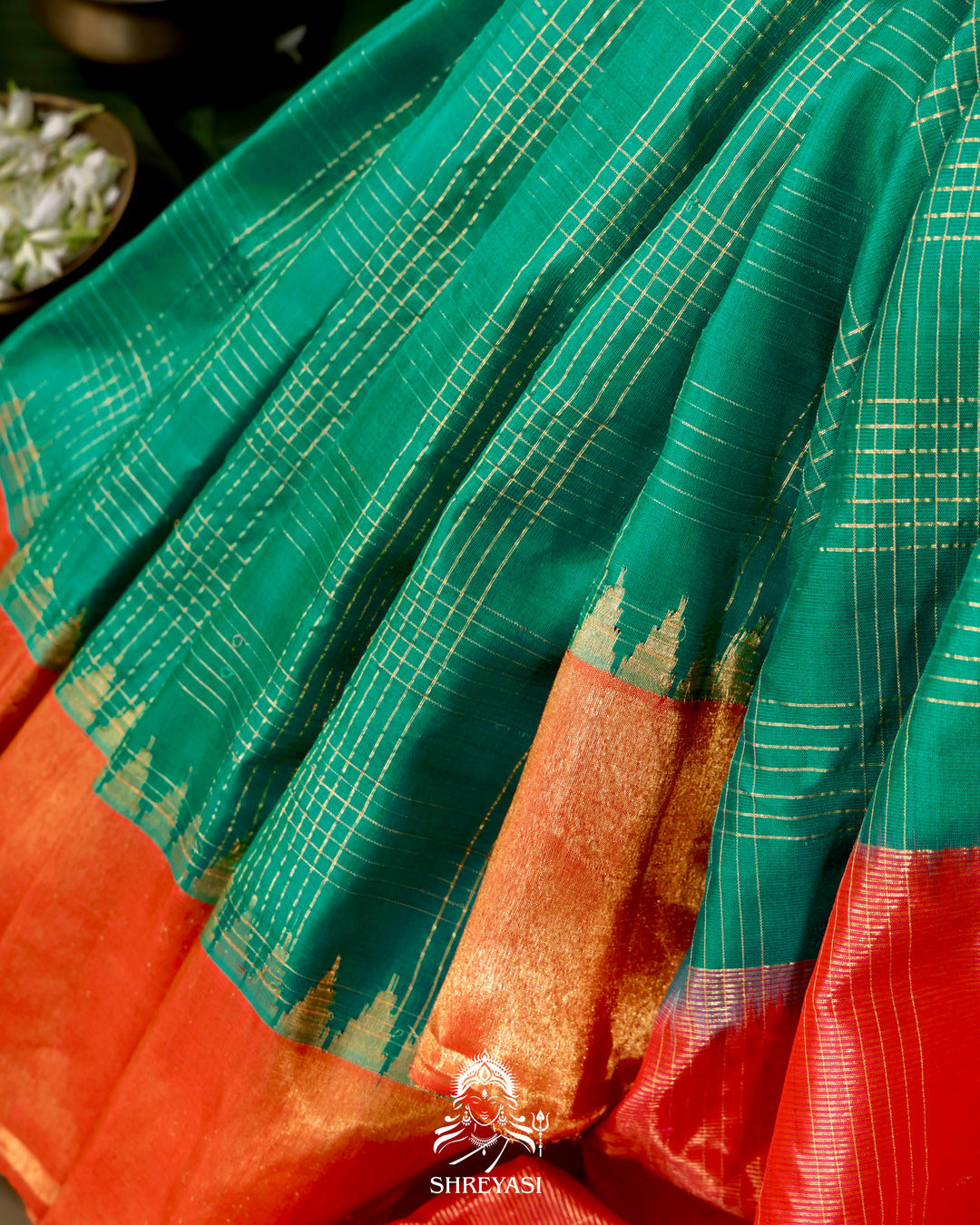 Gadwal Silk Saree with Tissue Border