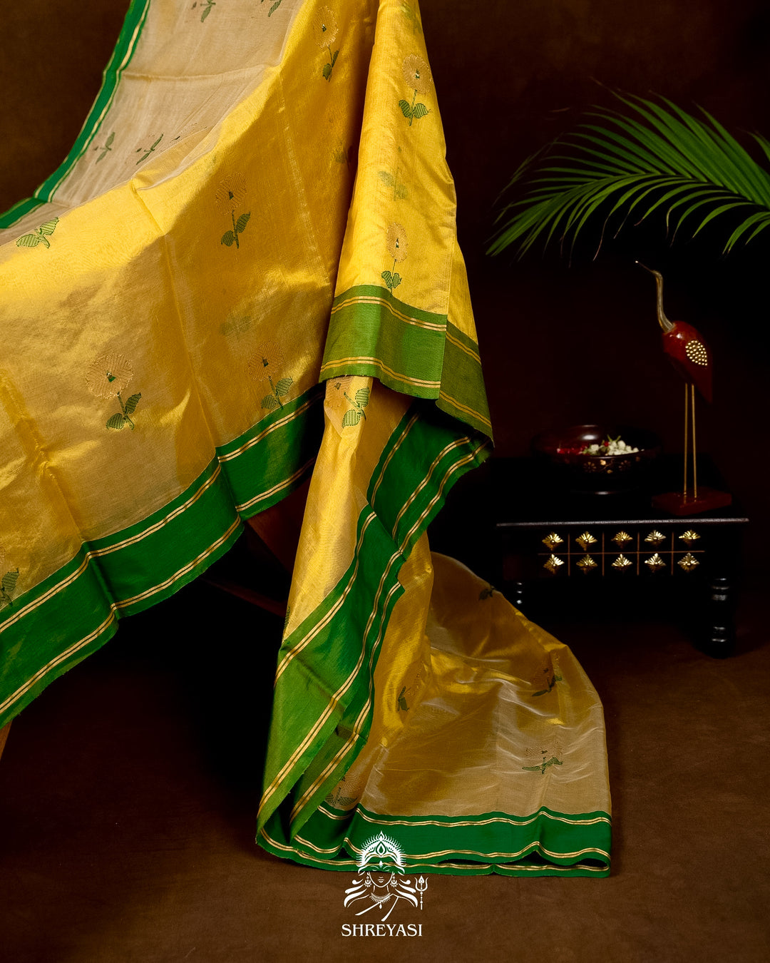 Handloom Pure Chanderi Pattu Silk Saree with Meena Buta and Contrast Pattu Border