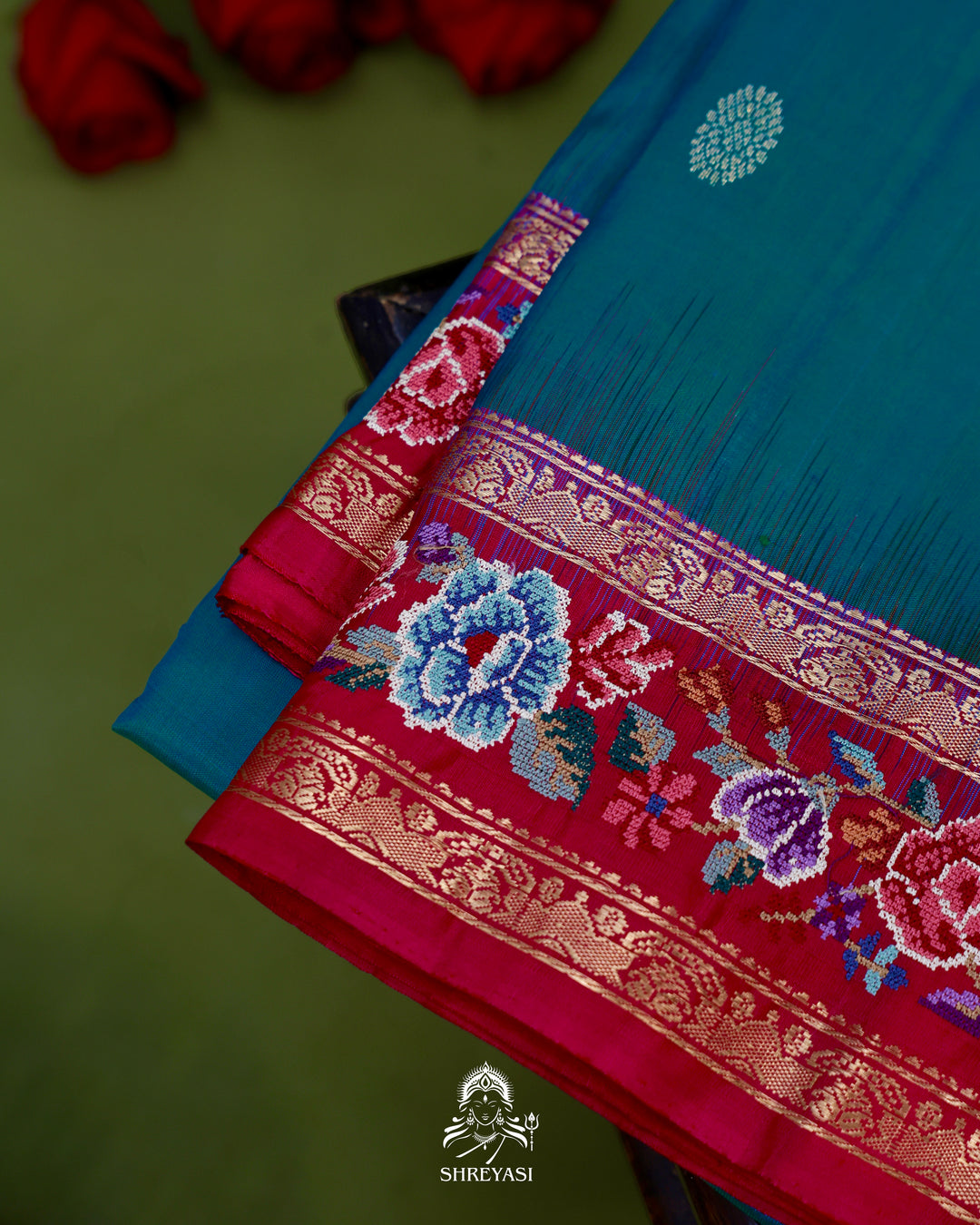Handloom Pure Kanjivaram Silk Saree with Petit Point Embroidered Borders