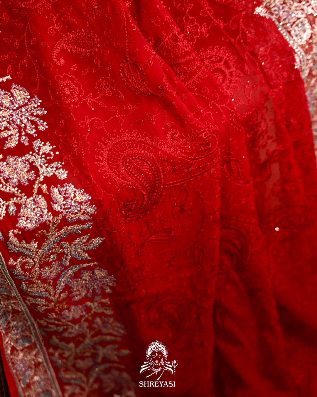 Georgette Saree with Thread Embroidery