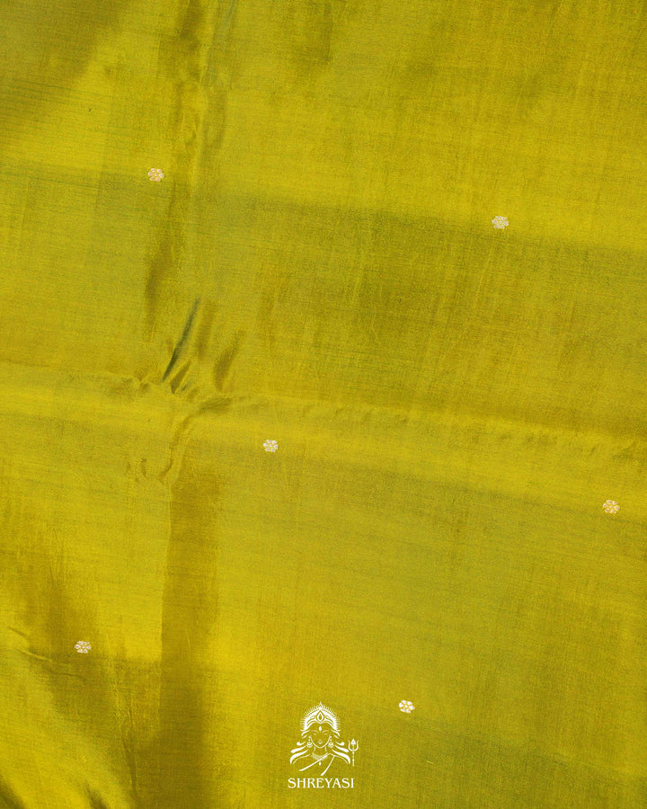 Pure Banarasi Soft Silk Saree with Mashru Border