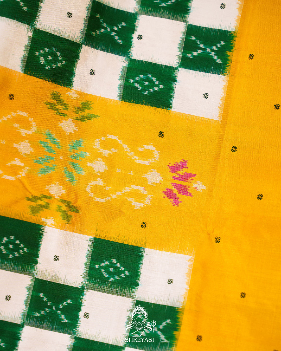 Handloom Pure Pochampally Double Ikkat Silk Saree with Kanchi Borders