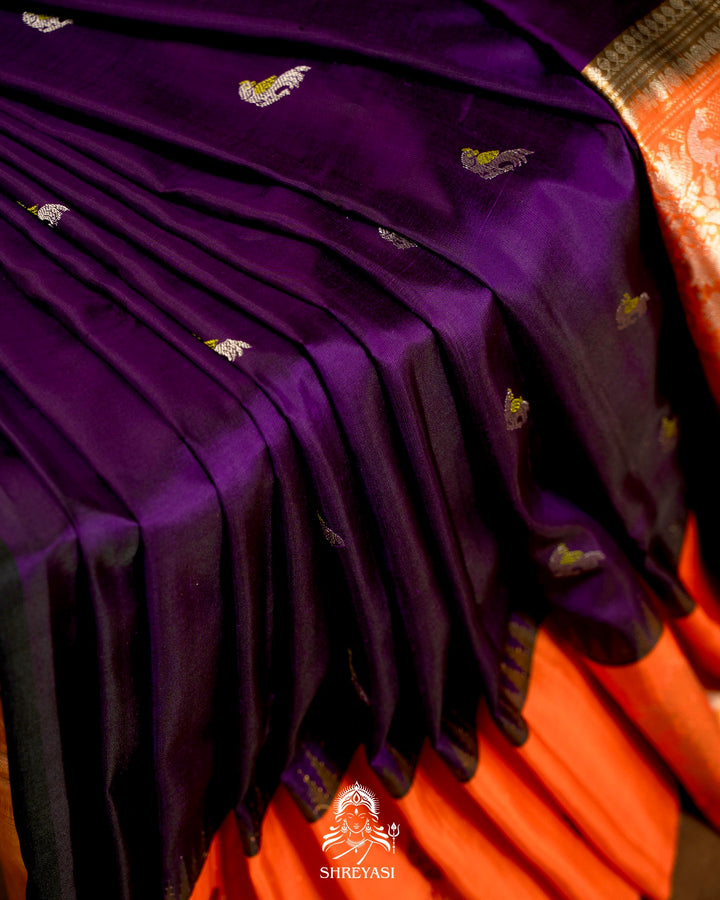Handloom Pure Gadwal Silk Saree with Tissue Border & Contrast Full Bhuti Silk Blouse