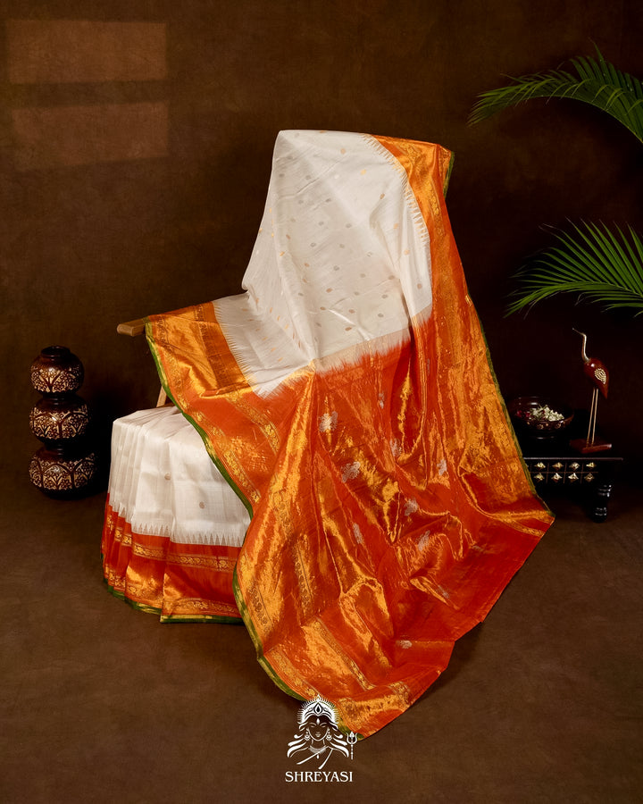 Handloom Pure Gadwal Silk Saree with Tissue Kuttu Border and full Bhuti Silk Blouse