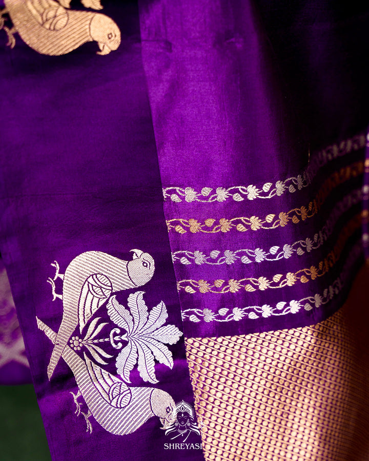 Pure Banarasi Soft Silk Saree with Mashru Border