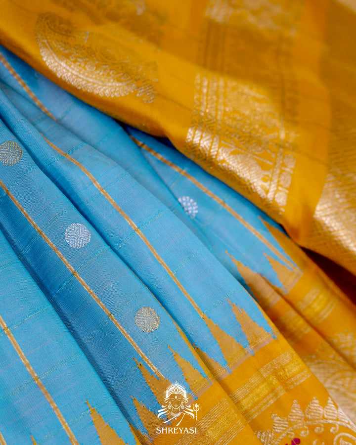 Handloom Pure Gadwal Silk Saree with Kuttu Korvai Border and Zari Peacock Motifs
