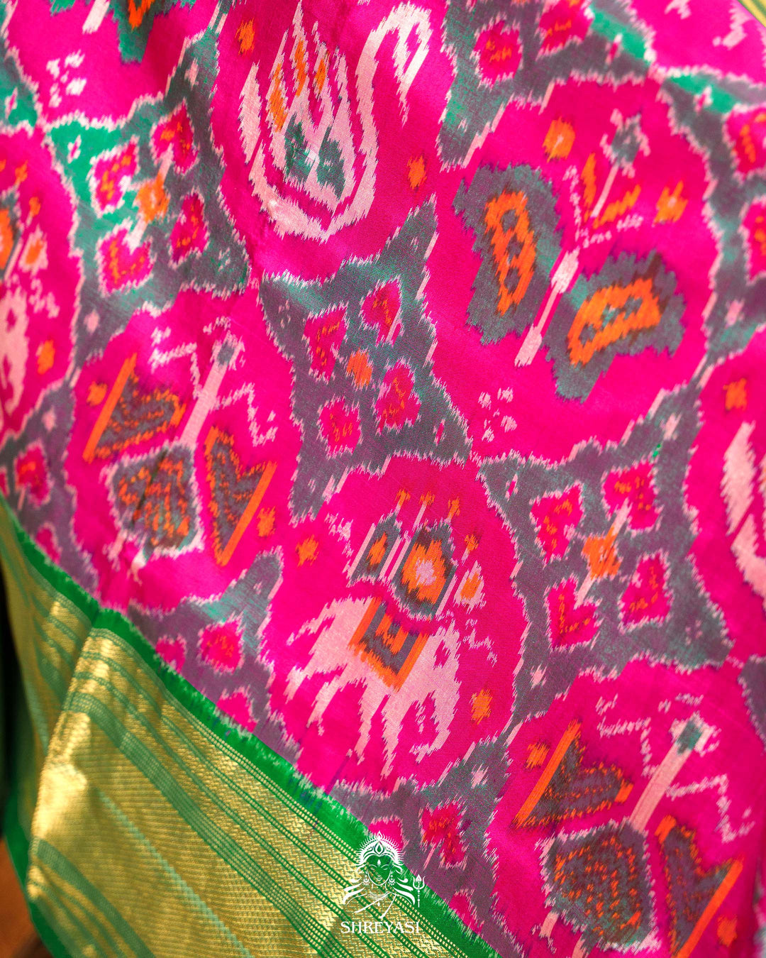 Pink & Green Handloom Pure Pochampally Silk Saree with Kanchi Borders
