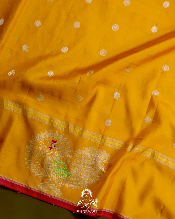 Handloom Pure Gadwal Silk Saree with Kuttu Korvai Border and Zari Peacock Motifs