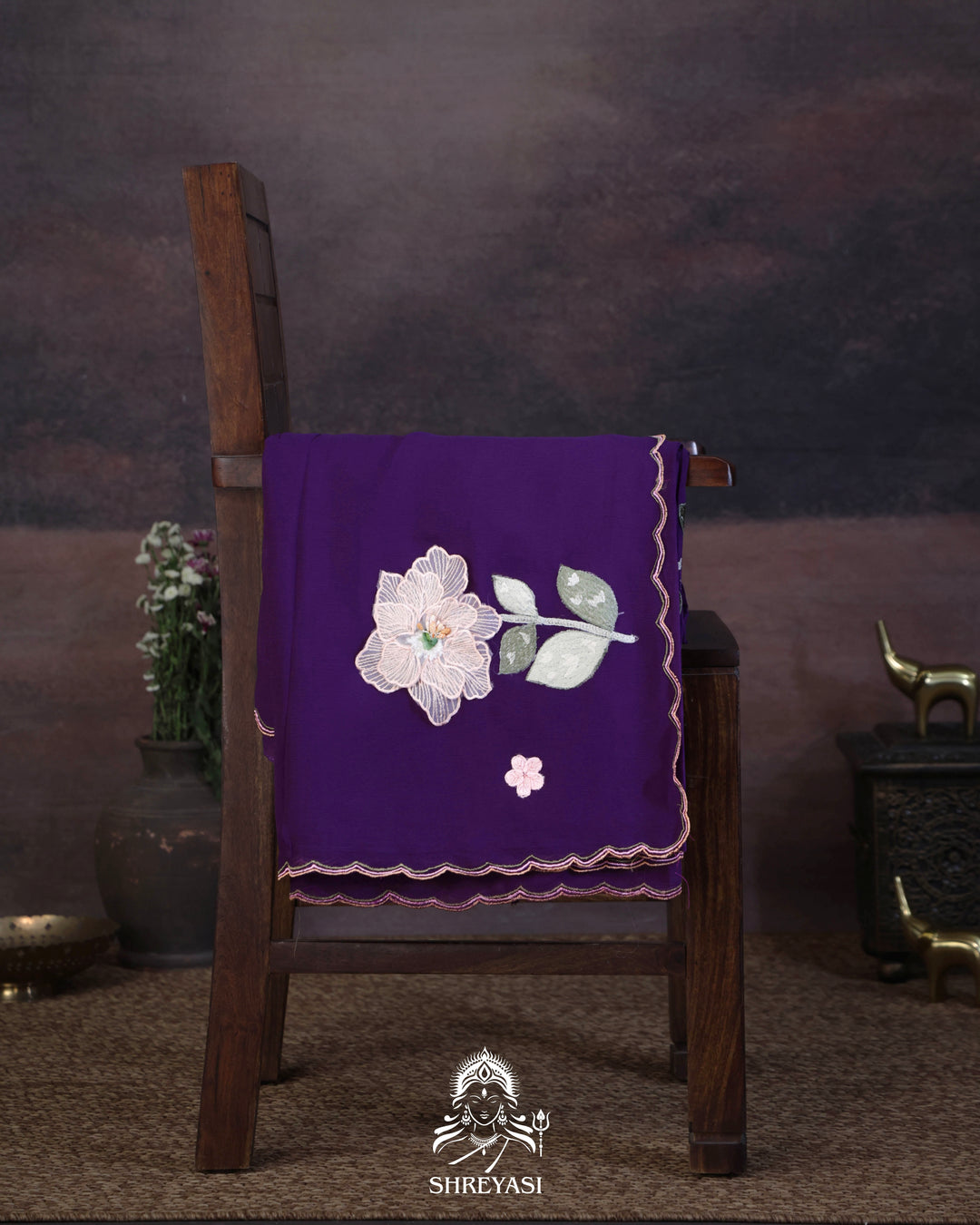 Handloom Pure Chiffon Saree with 3D Appliqué Embroidery